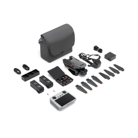 DJI Mavic 3 Pro Fly More Combo (DJI RC) DJI Mavic 3 Pro Fly More Combo (DJI RC)